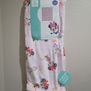 Disney Baby Minnie Mouse And Daisy Duck Pink Plush Blanket